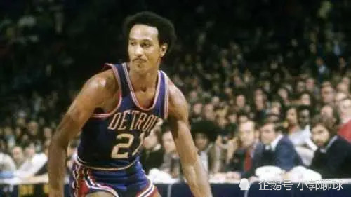 背后的一大 背后的一大