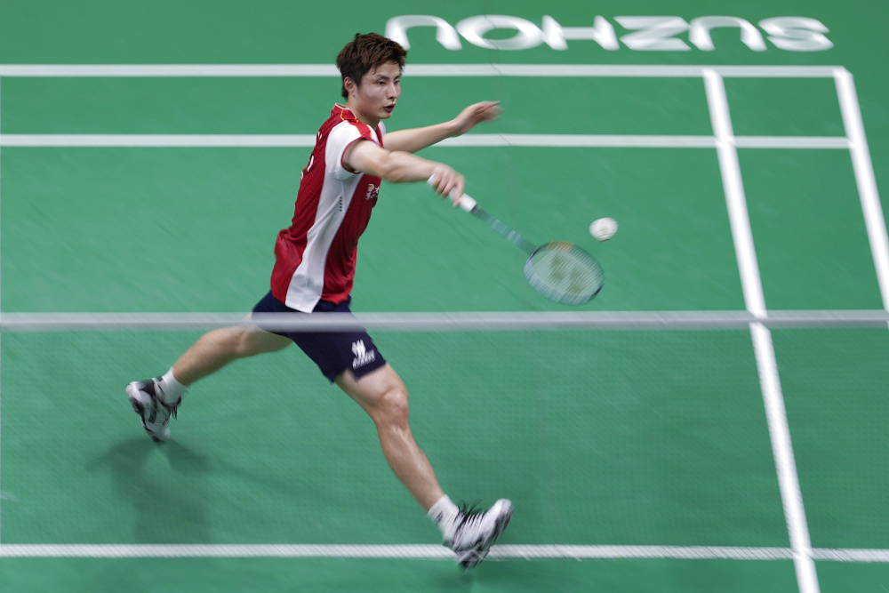 他的手臂和 他的手臂和